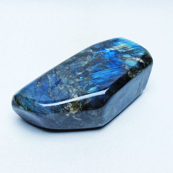 ラブラドライト 原石 一点物 181-4573