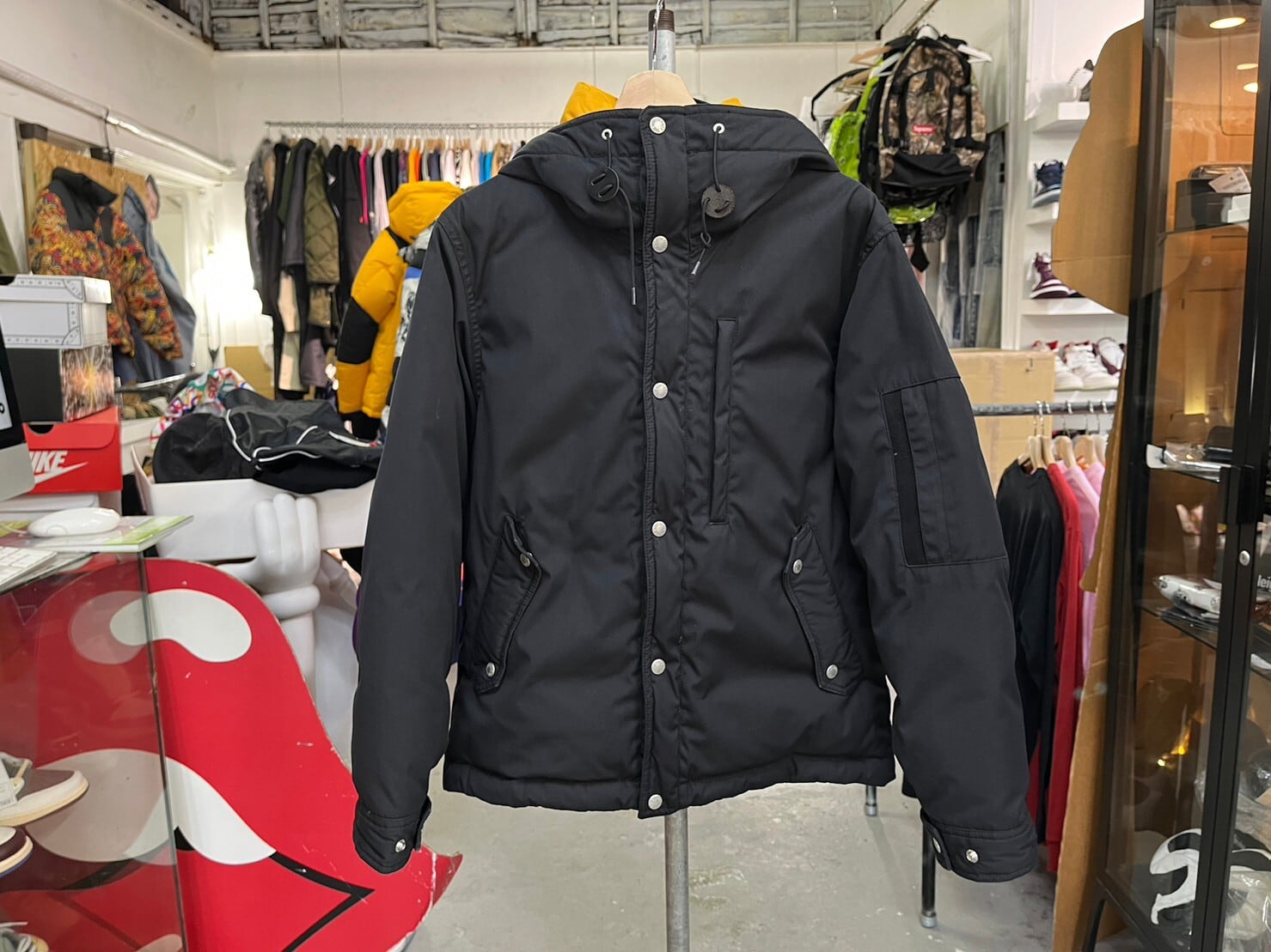 THE NORTH FACE PURPLE LABEL 65/35 MOUNTAIN SHORT DOWN JACKET BLACK