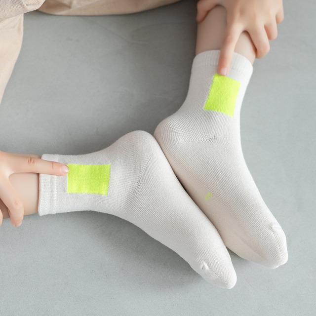 【即納】シンプルなワンポイントのクルーソックス 5足セット