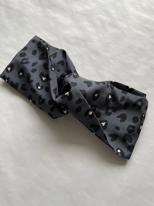ヒョウ柄(ハート)グレーヘアバンド