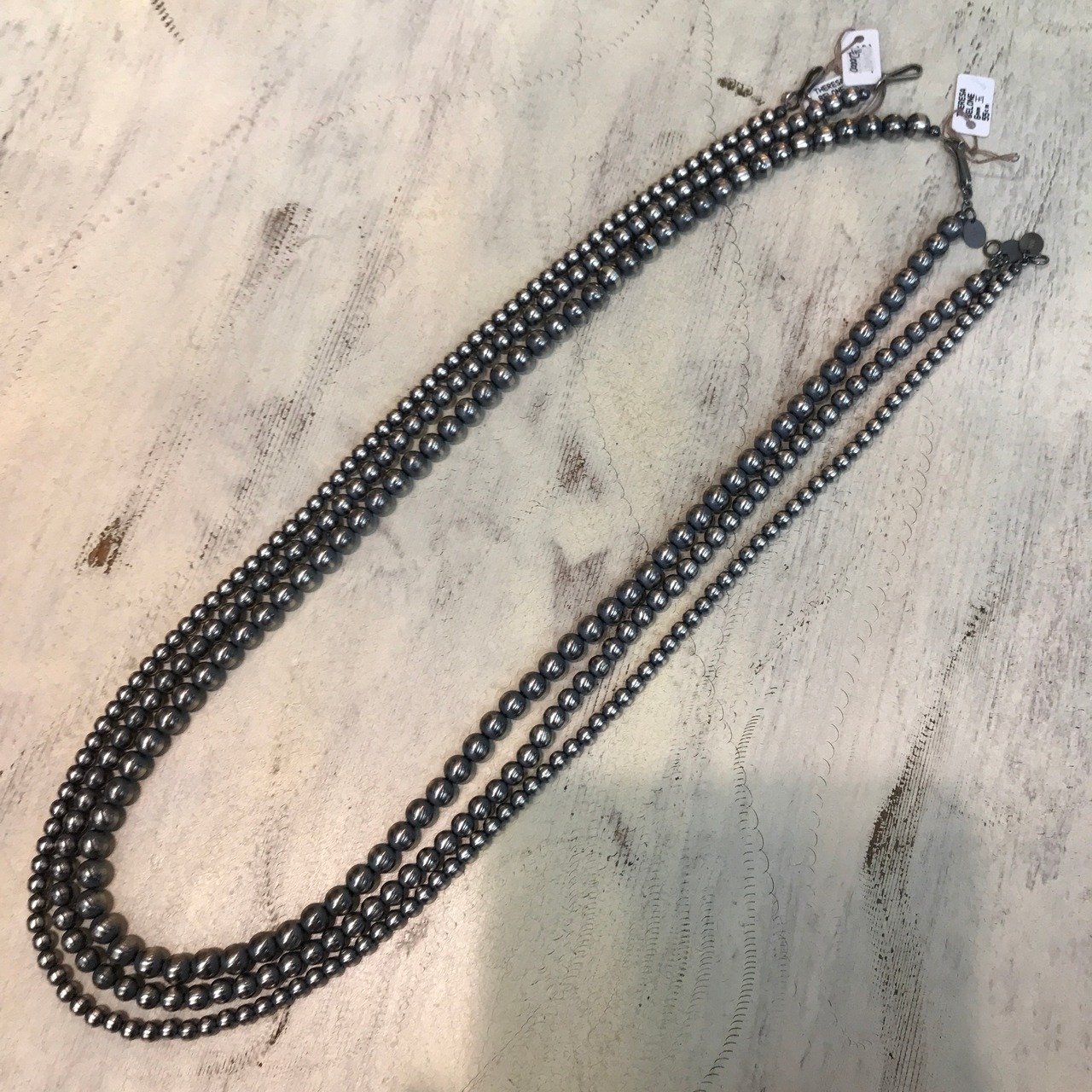 インディアンジュエリー ナバホパールネックレス 6mm玉 55cm 燻し 