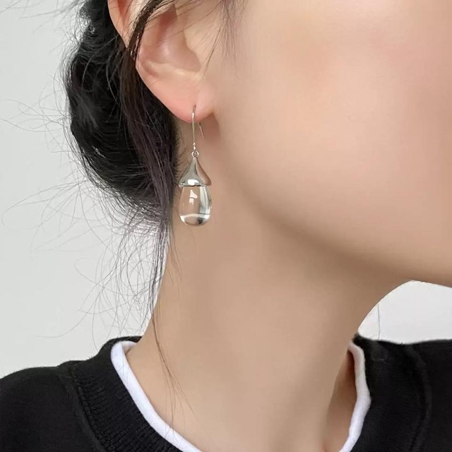 clear drop pierce