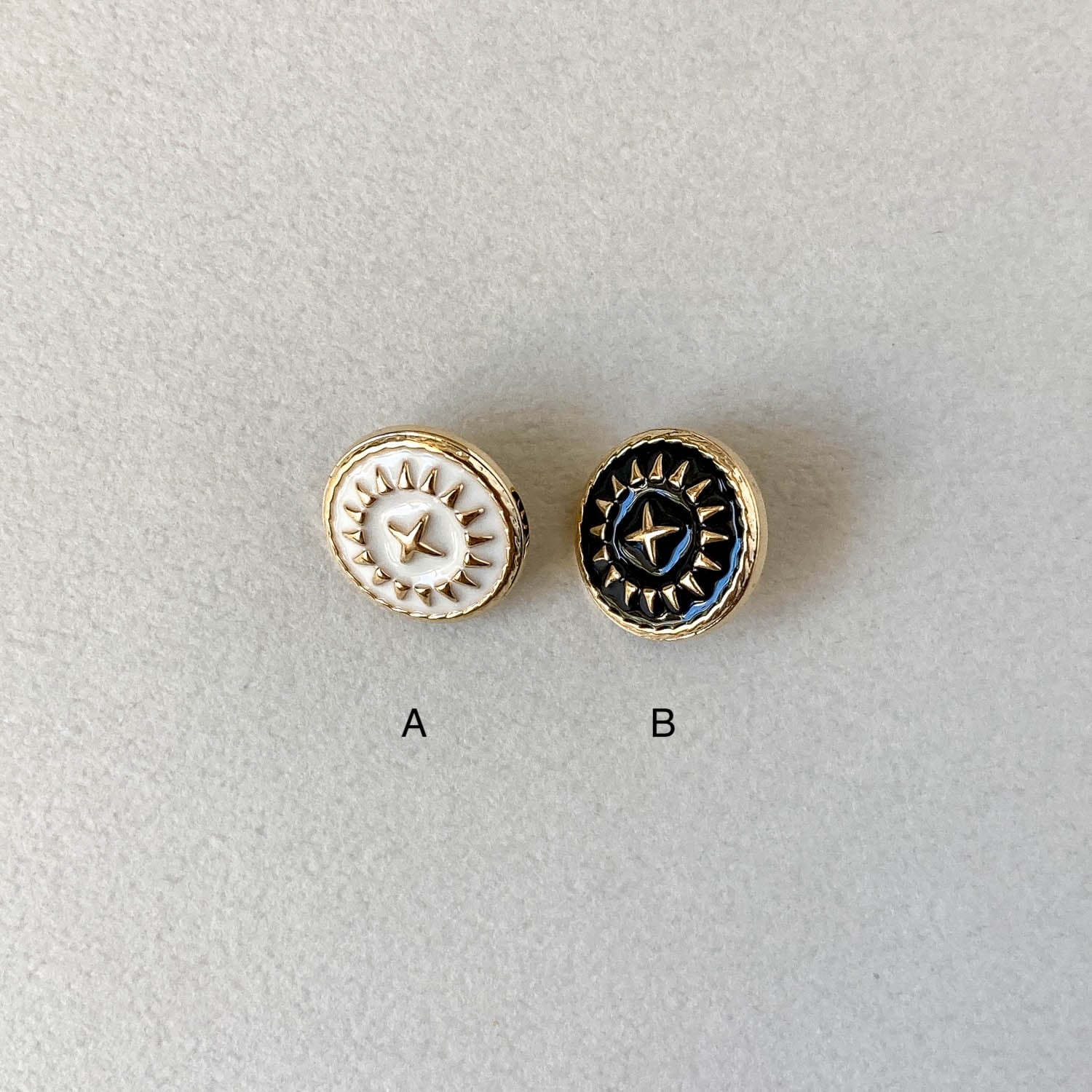 真ん中クロス放射模様ボタン（13mm） | Dua-アクセサリーパーツショップ