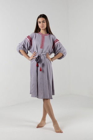 ウクライナ刺繍ヴィシヴァンカ　手刺繍　レディース・フリーサイズ