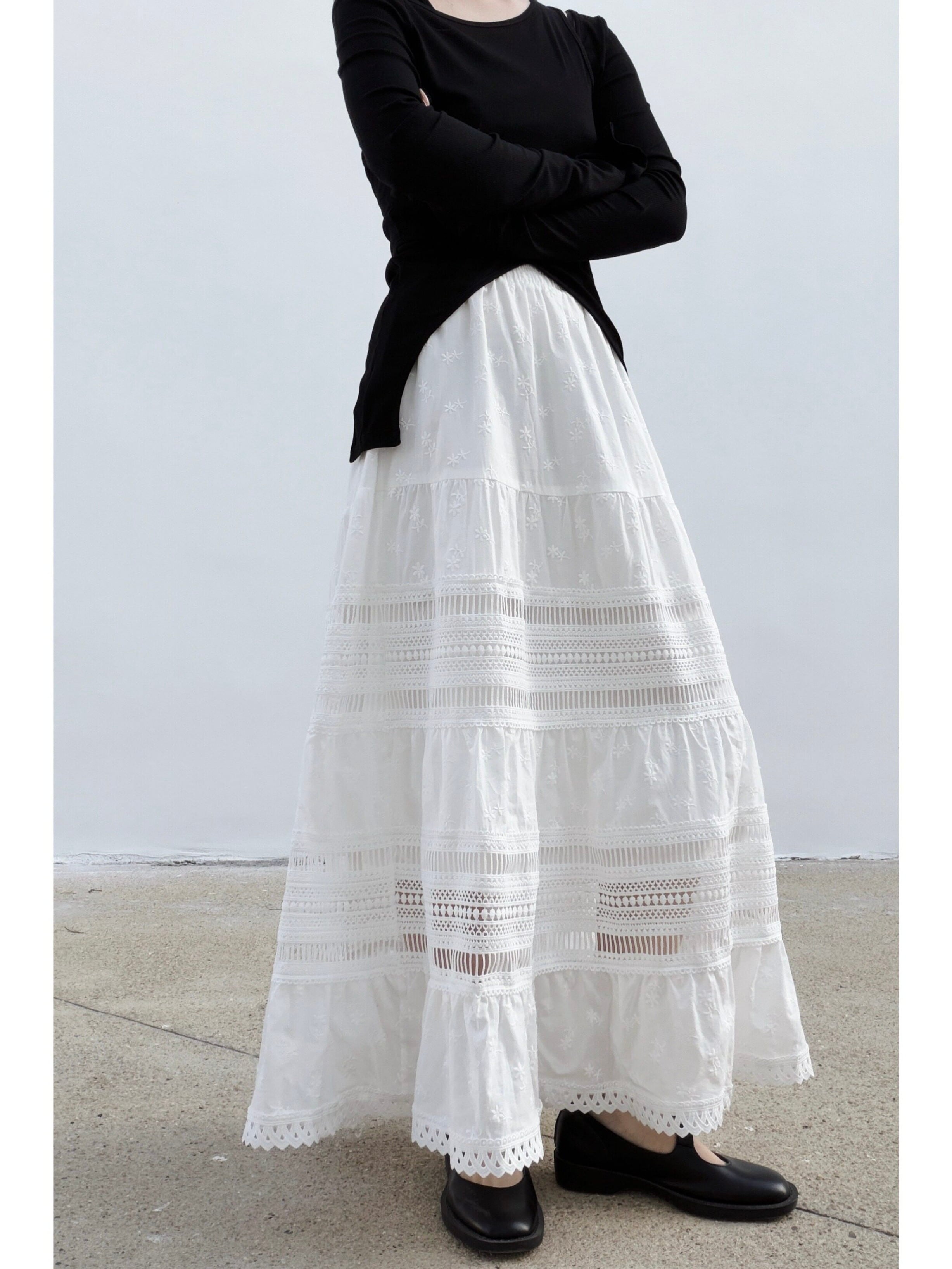 Tiered eyelet lace A-line skirt [T2883] | Lilie