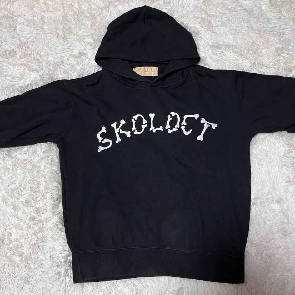 SKOLOCT skoll hoodie フロントロゴ バックプリント LEX | KSNOz