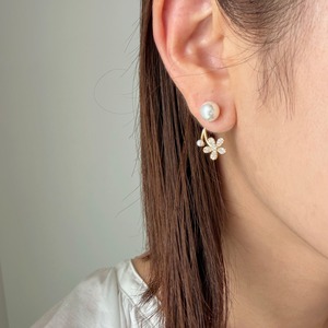 バックキャッチフラワーピアス
