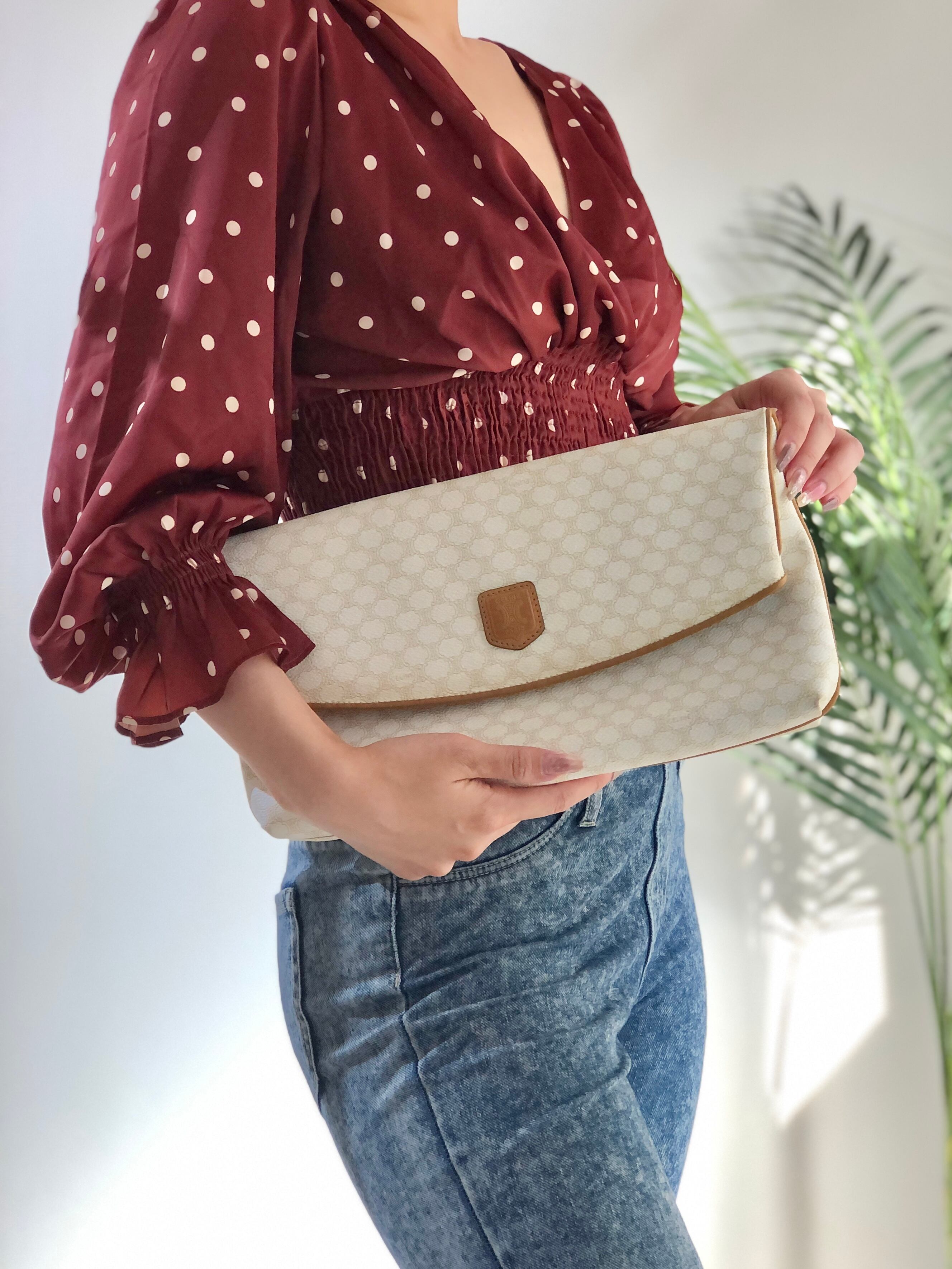 セリーヌ マカダム ブラゾン トリトンふ クラッチバッグ レザー PVC CELINE セリーヌ マカダム ブラゾン型押し PVC レザー クラッチバッグ
