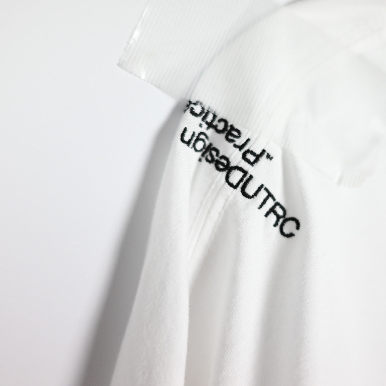 UNTRACE / 288(L/S TEE)