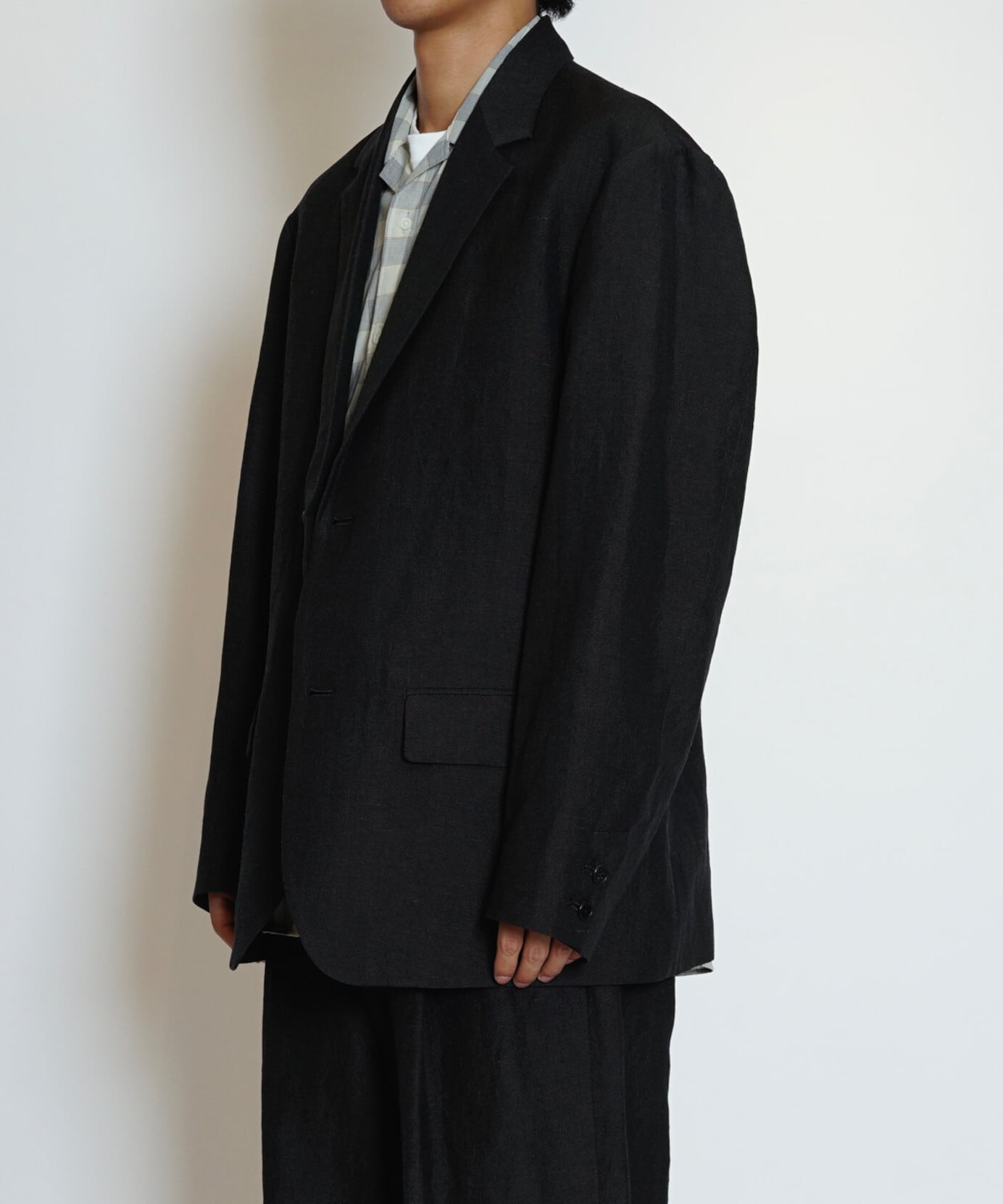 UNIVERSAL PRODUCTS. / 261-60404 WOOL LINEN 2B JACKET (CHARCOAL