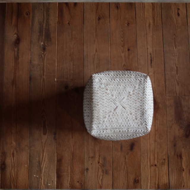 White Bamboo Basket L / Indonesia