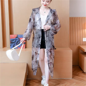 【送料無料】 カーディガン アウター 羽織り フード付き ロング アンクル丈 袖あり 長袖 Vネック フレア Aライン 水彩風 薄手生地 かわいい 大人可愛い 綺麗 シンプル カジュアル 上品 おしゃれ お洒落 大人女子 こなれ感 エレガント コンサバ 定番アイテム 体型カバー ヘルシー系 20代 30代 40代 レディース 女性用 ママ服 デート お出かけ 女子会 お呼ばれ お茶会 授業参観 アウトドア リゾート 夏 着回し 普段使い 韓国 ファッション スタイル 着痩せ プチプラ 日焼け防止