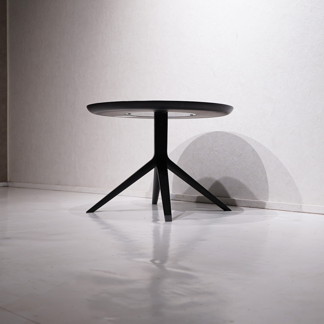 KARIMOKU NEW STANDARD SCOUT BISTRO LOW TABLE / カリモクニュースタンダード スカウト ビストロ ローテーブル CHRISTIAN HAAS 名作 デザイナーズ テーブル 日本製