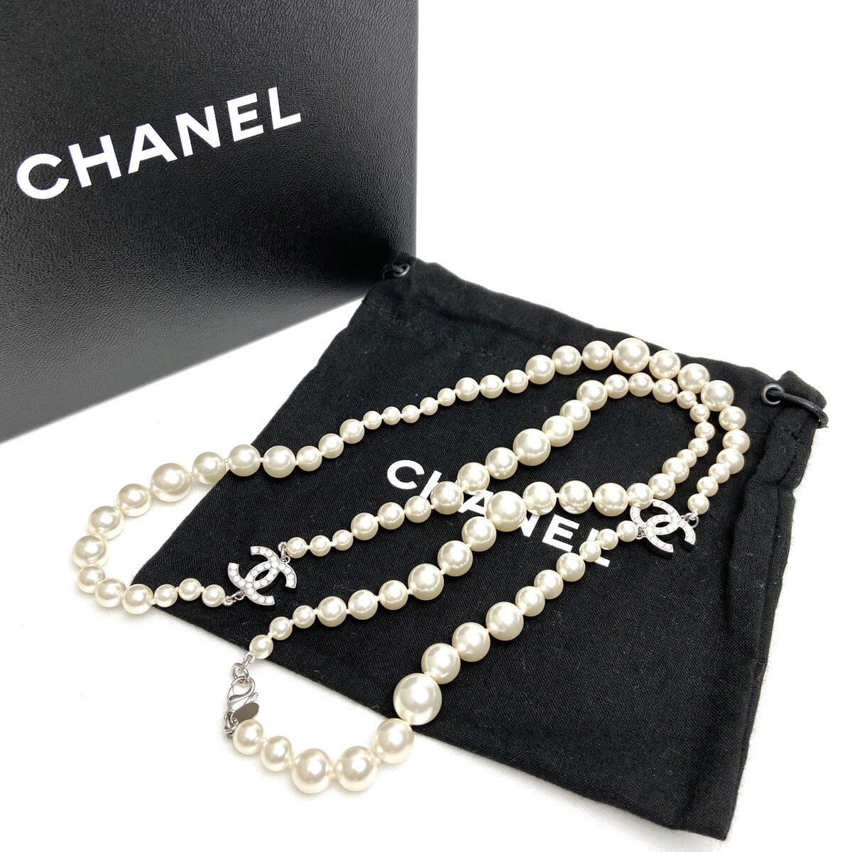 CHANEL シャネル フェイクパール ロングネックレス ココマーク 10V