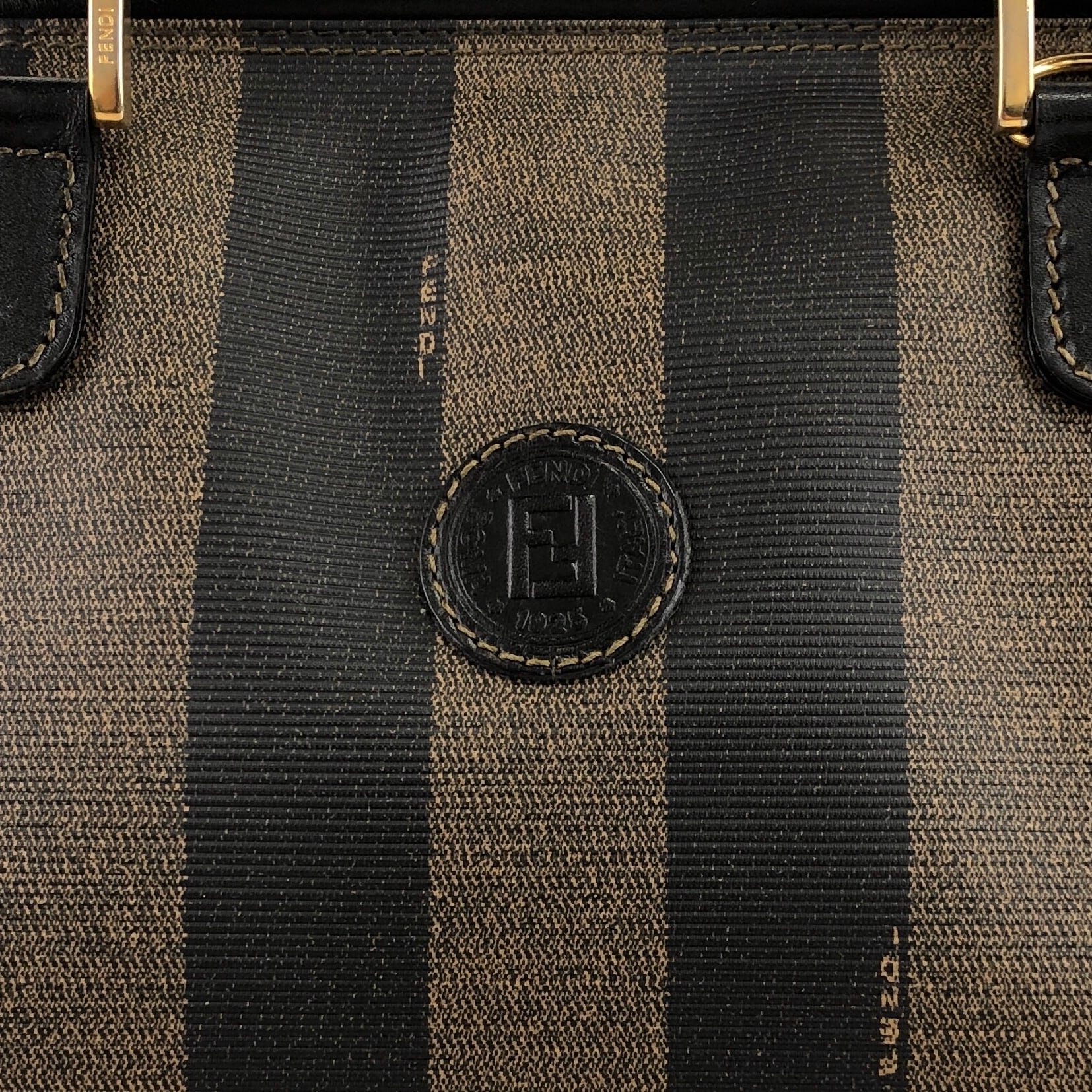 FENDI フェンディ ショルダーバッグ ブラック ロゴ ミニボストン PVC