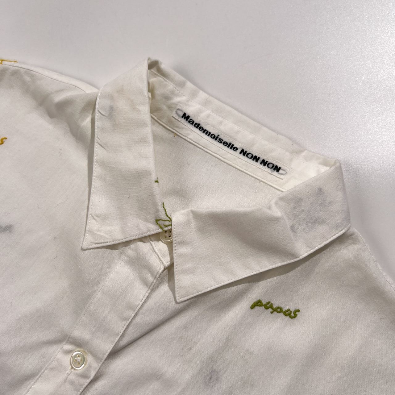Mademoiselle NON NON マドモアゼルノンノン 刺繍入り 総柄 長袖シャツ サイズ 38 M /ホワイト/パパス/日本製