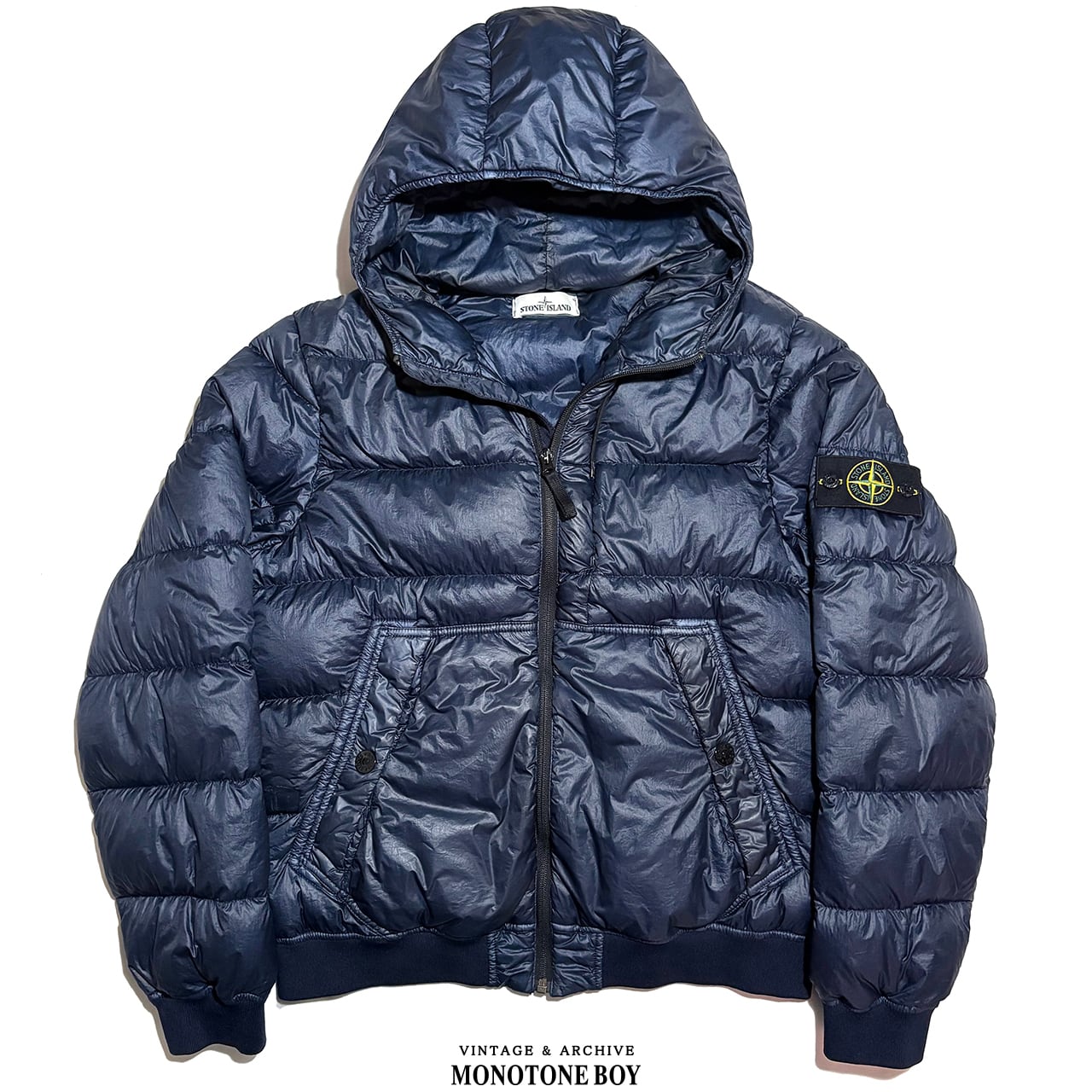 【わっしょい】stone  ジャケット STONE ISLAND、2025年春夏コレクションから極薄のラムレザージャケット