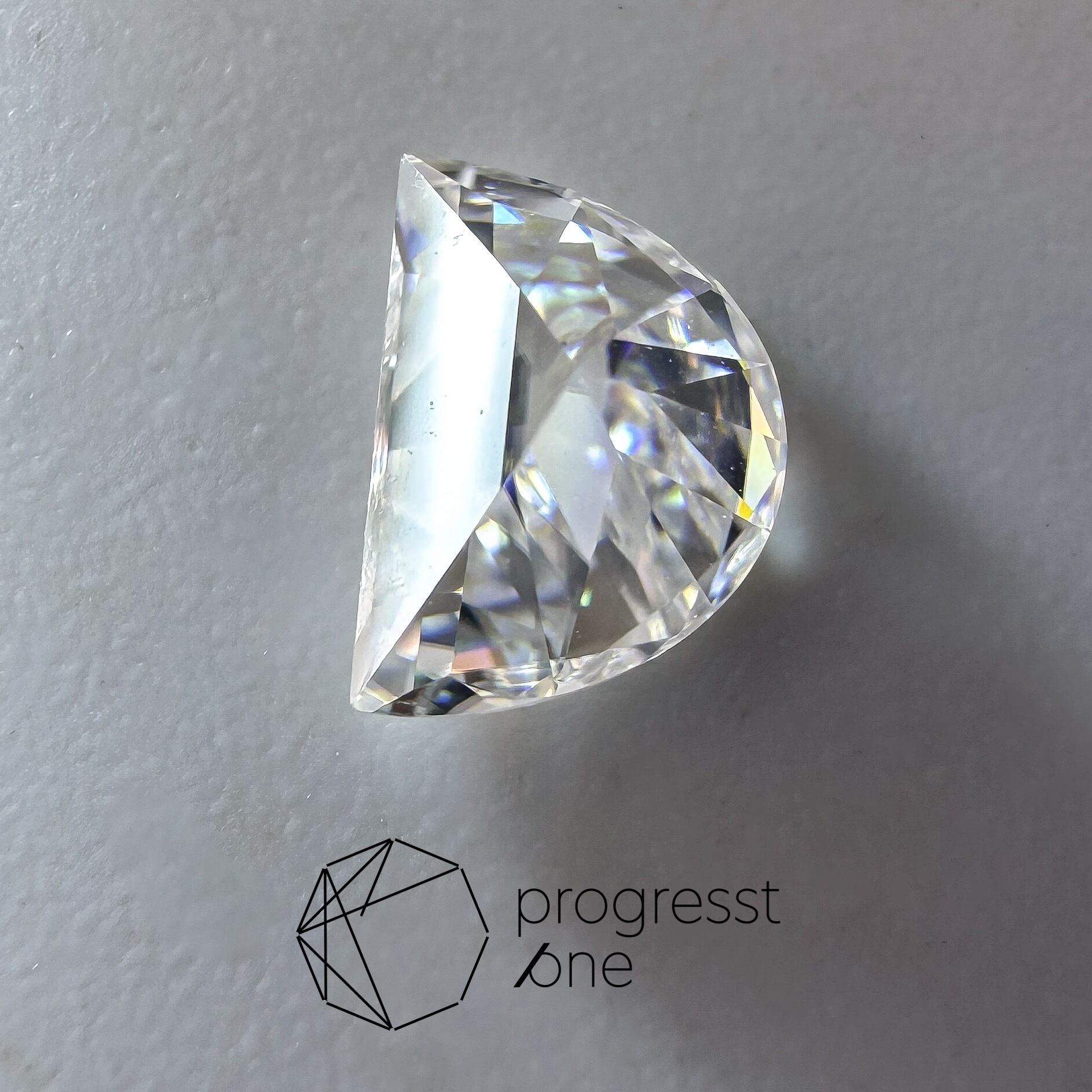 モアッサナイト0.81ct | progresstone