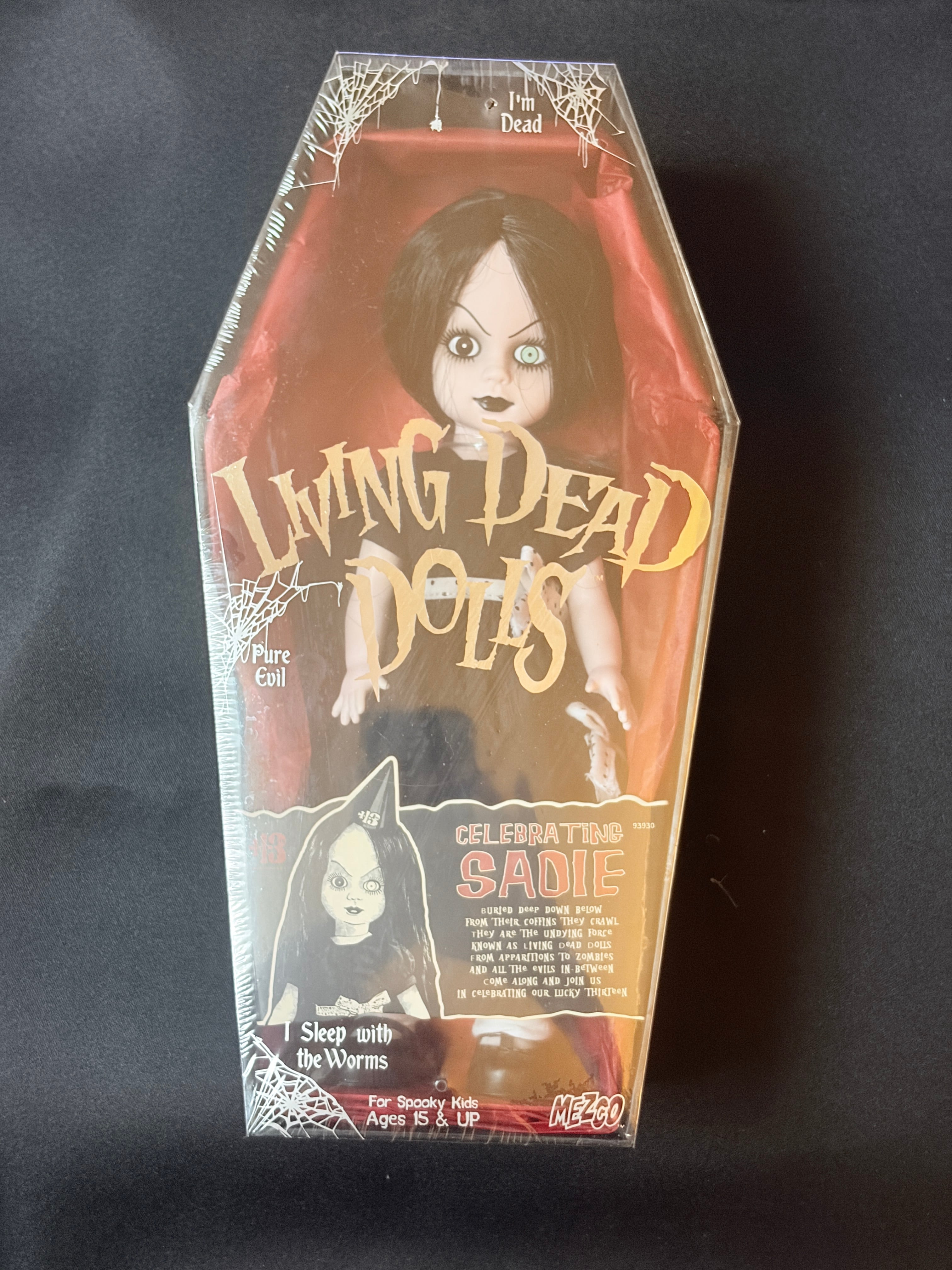 【未開封】Living Dead Dolls LDD presents: Celebrating Sadie