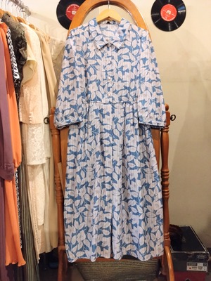 ブルーストライプ椿柄レトロワンピース/ニュールック日本製古着服NEWLOOKMADEINJAPAN