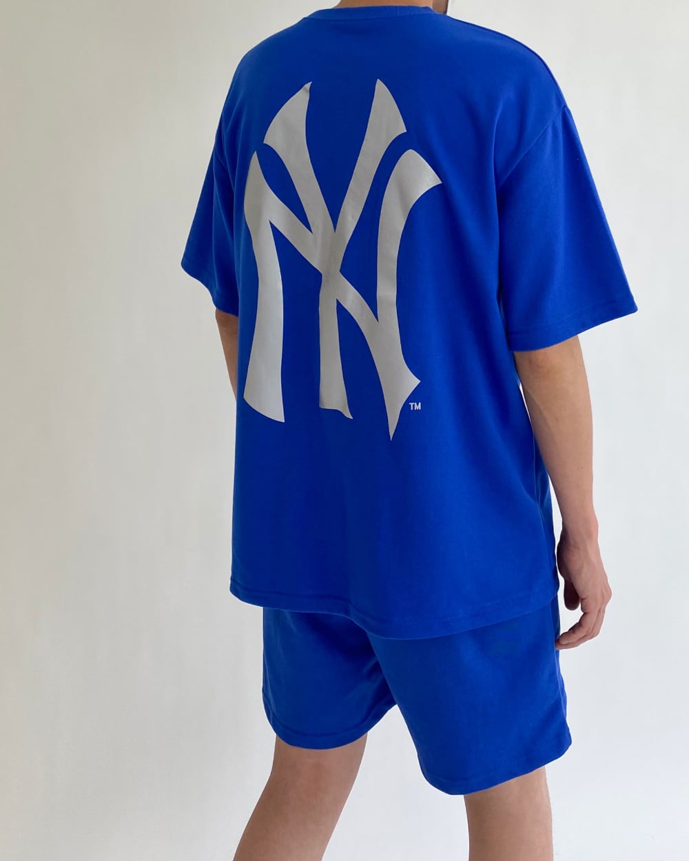 即納】NYロゴ セットアップ | ESSENCE