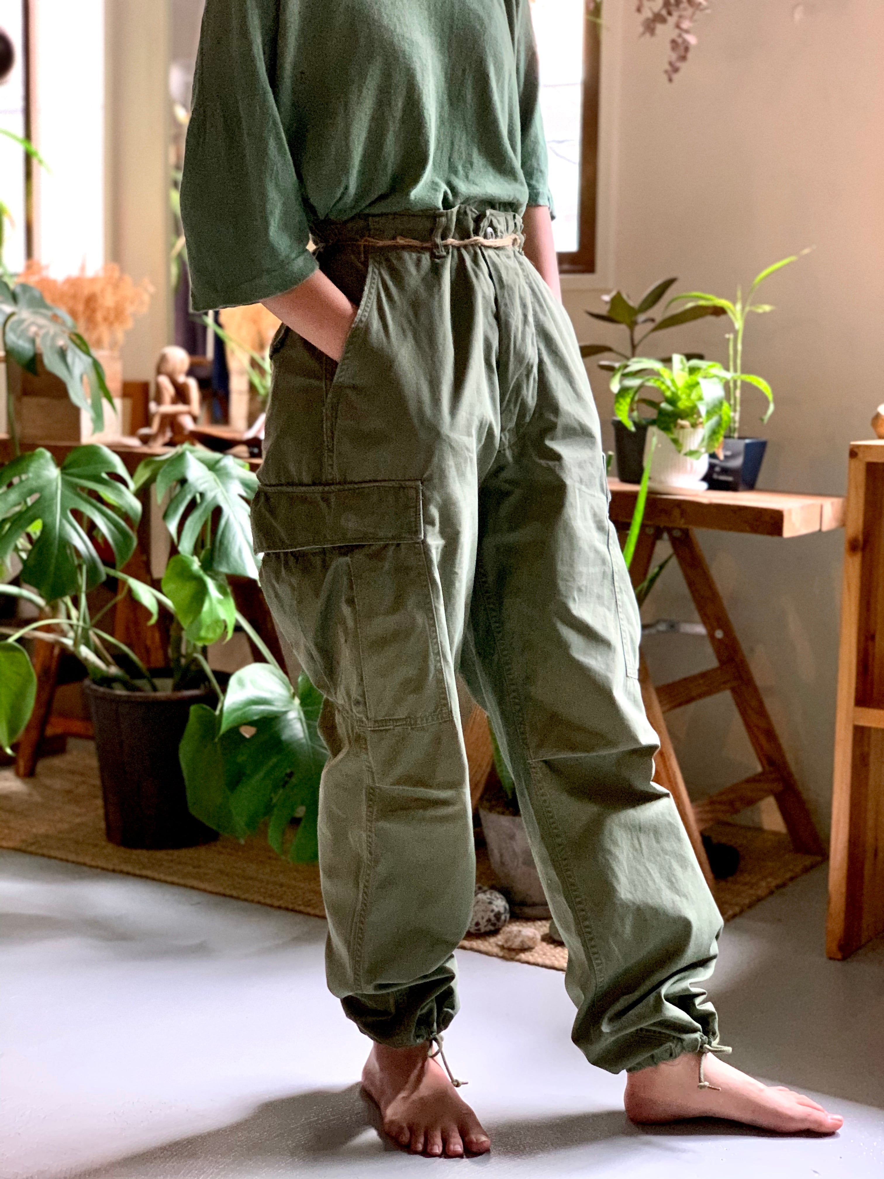 60's vintage “us army” “jungle fatigue pants” 3rd model “small