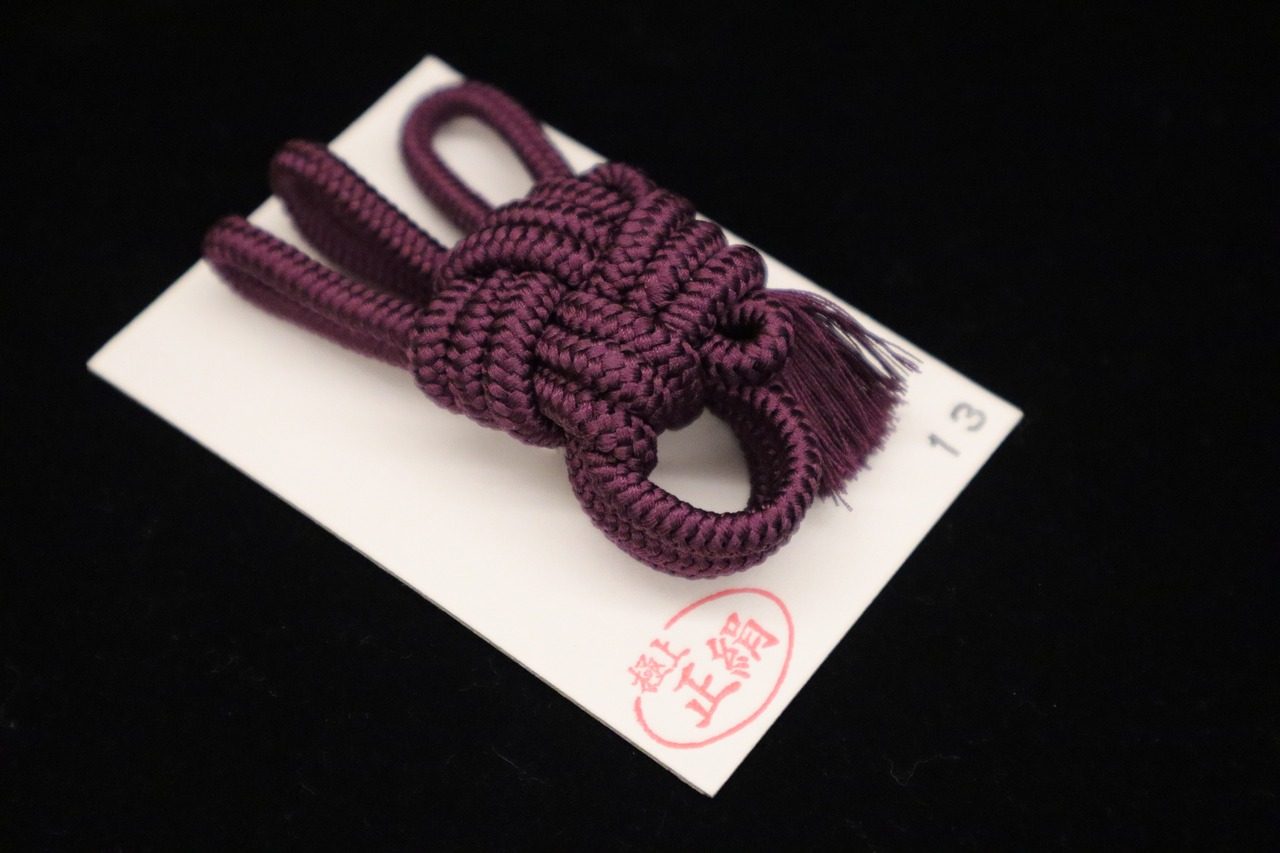 長唄用 音緒（正絹） ※ひも別売1,034円 ※色見本番号 13／sao-am_cube1438