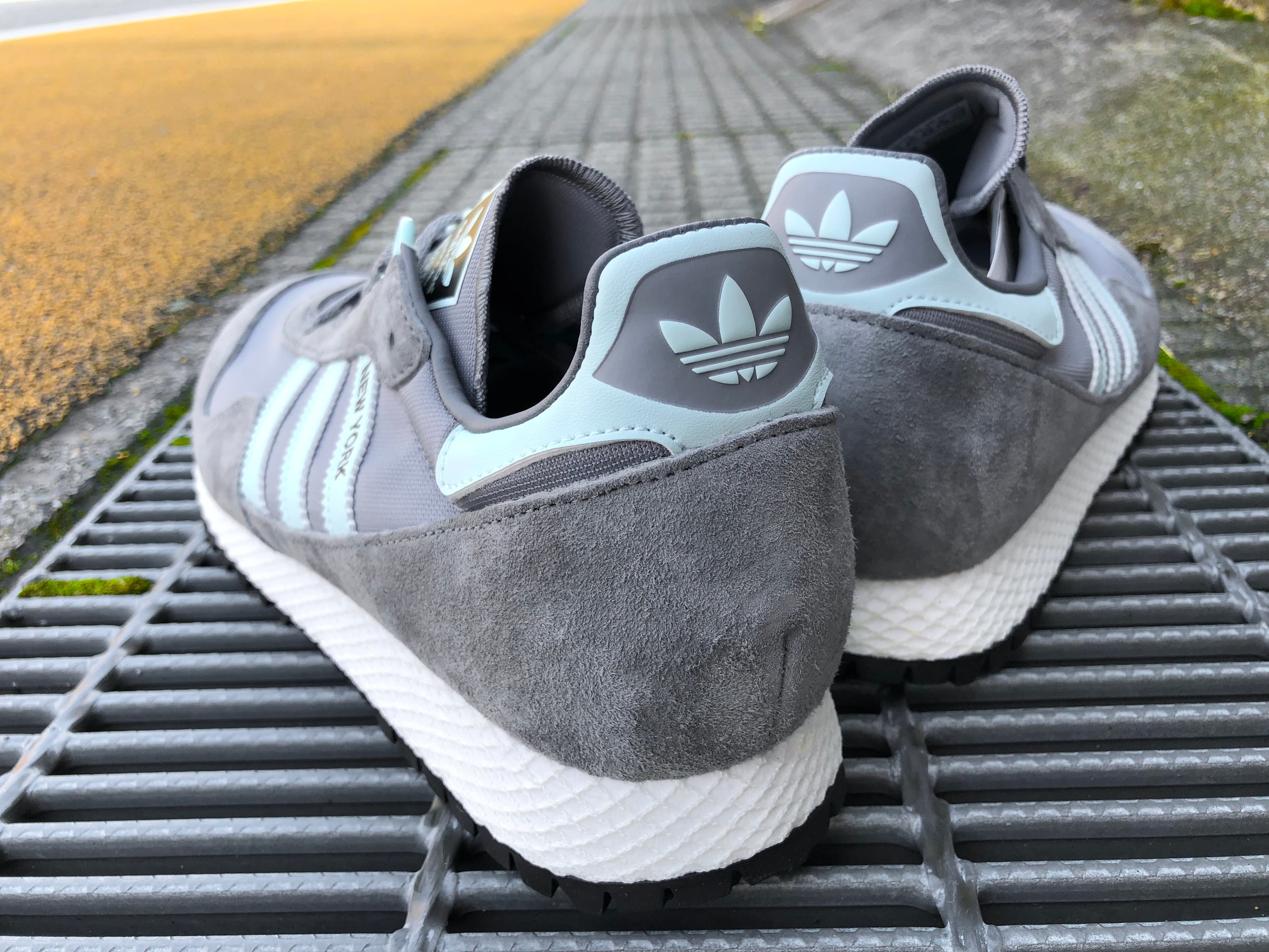 ADIDAS NEW YORK (GREY/HALBLU/CBLACK) | 