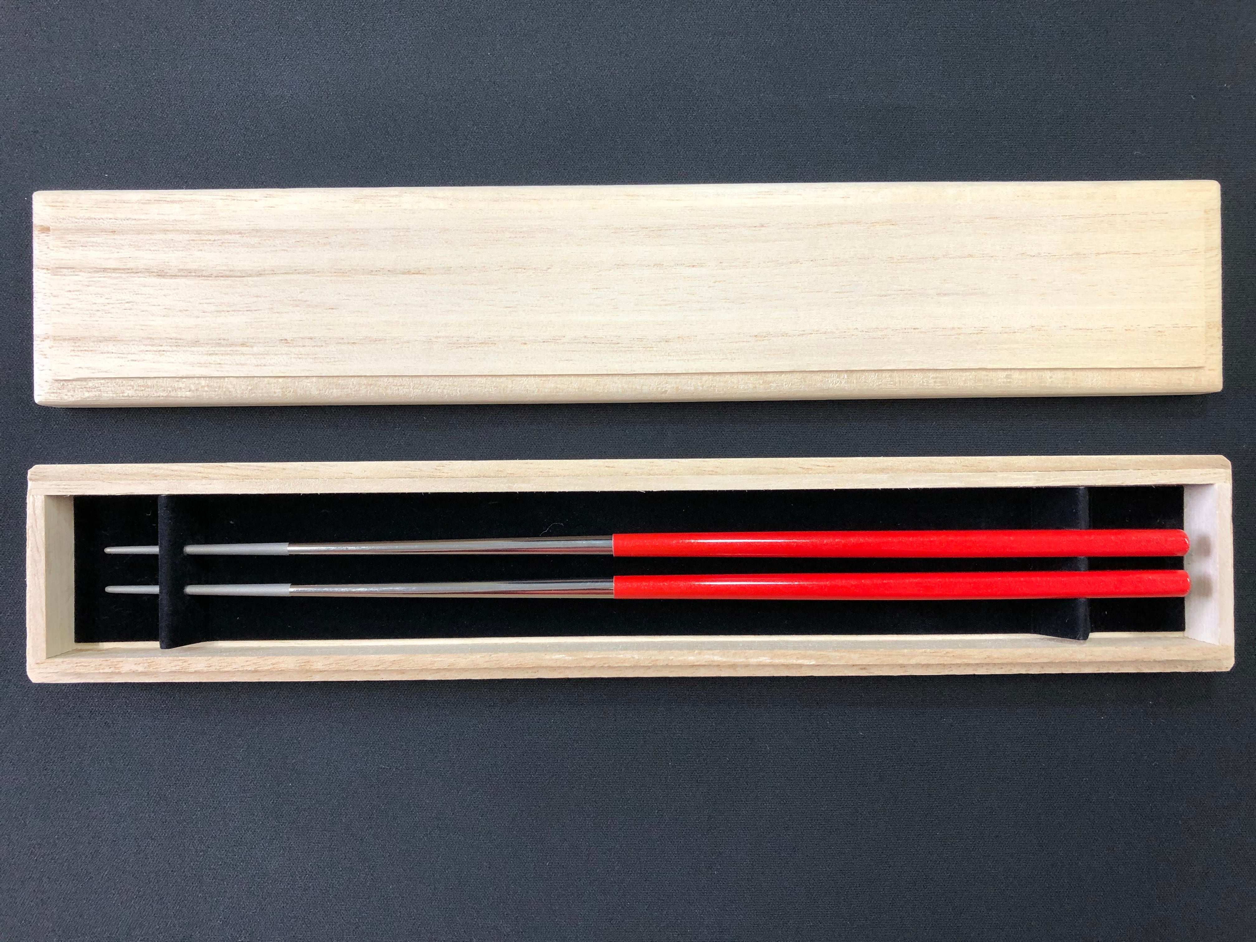 日本製 チタン箸(塗装)つや有り【桐箱付き、贈り物やキャンプ用にも 日本製 チタン箸(塗装)つや有り【桐箱付き、贈り物やキャンプ用にも