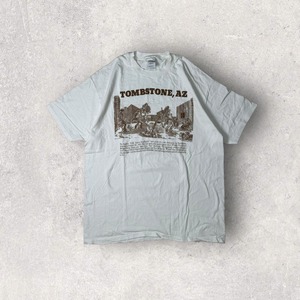 "90's Hanes" super good print t-shirt