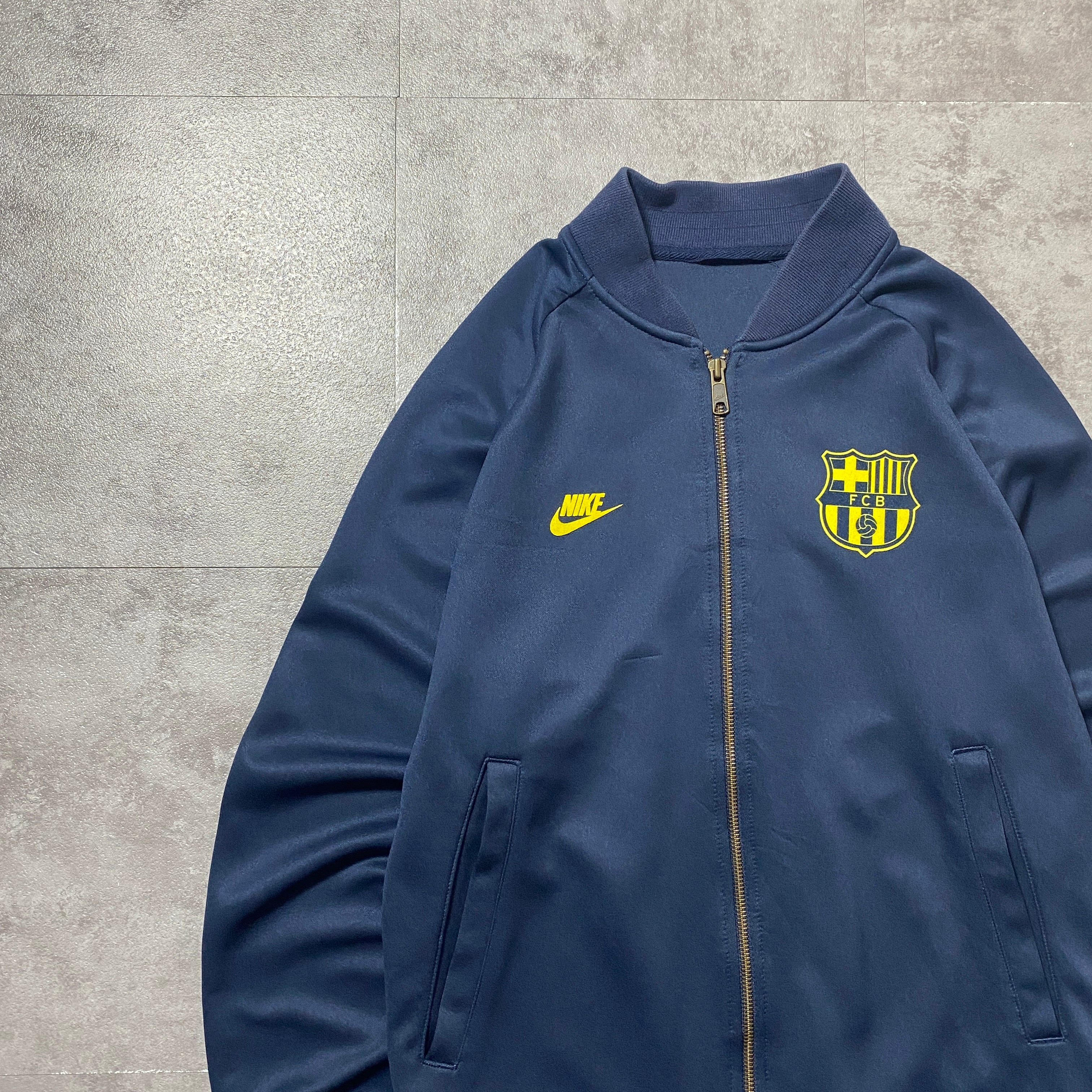 NIKE × FC Barcelona ナイキ バルセロナ スウォッシュ×エンブレム