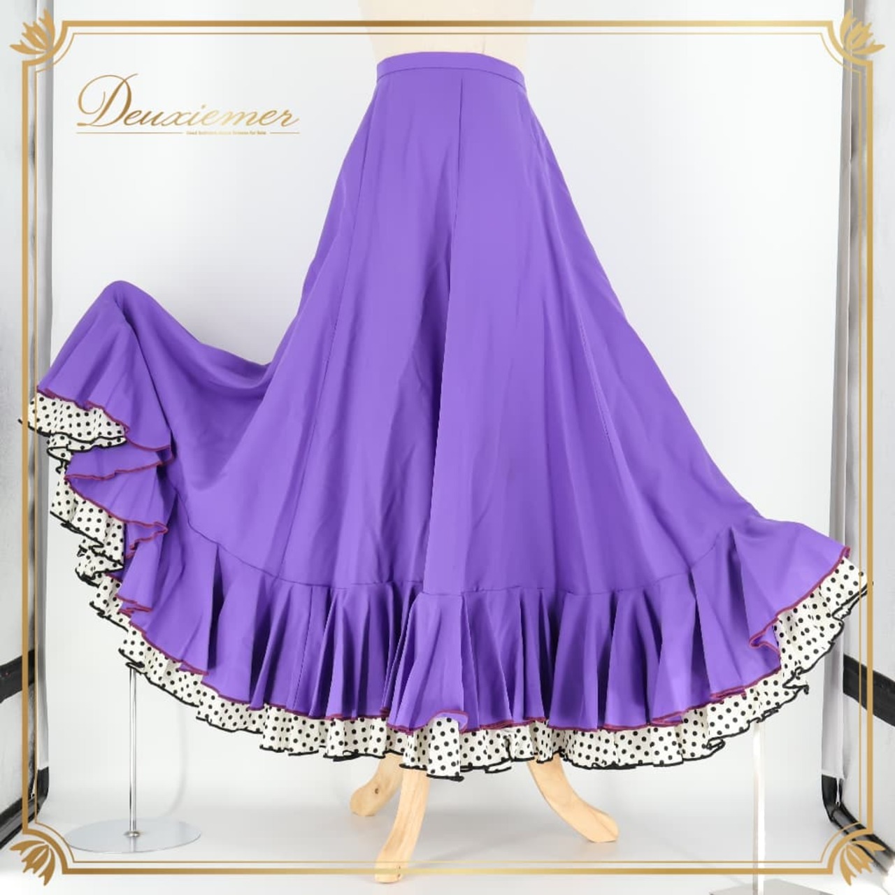 フラメンコ 衣装 ファルダ スカート ホワイト系 パープル系 白 紫 アトリエベリッシマ atelier Bellissima 日本製 ドット 水玉 ボランテ フリル イベント 発表会 舞台衣装 フラメンコギャル フラメンコ女子 水玉柄 透け感なし ふりふり フリル付き ラッフル きれいめ 大人可愛い 女性用 パネル かわいい カジュアル 伸縮性 ウエストゴム ポリエステル100 9号 トルソー着用参考