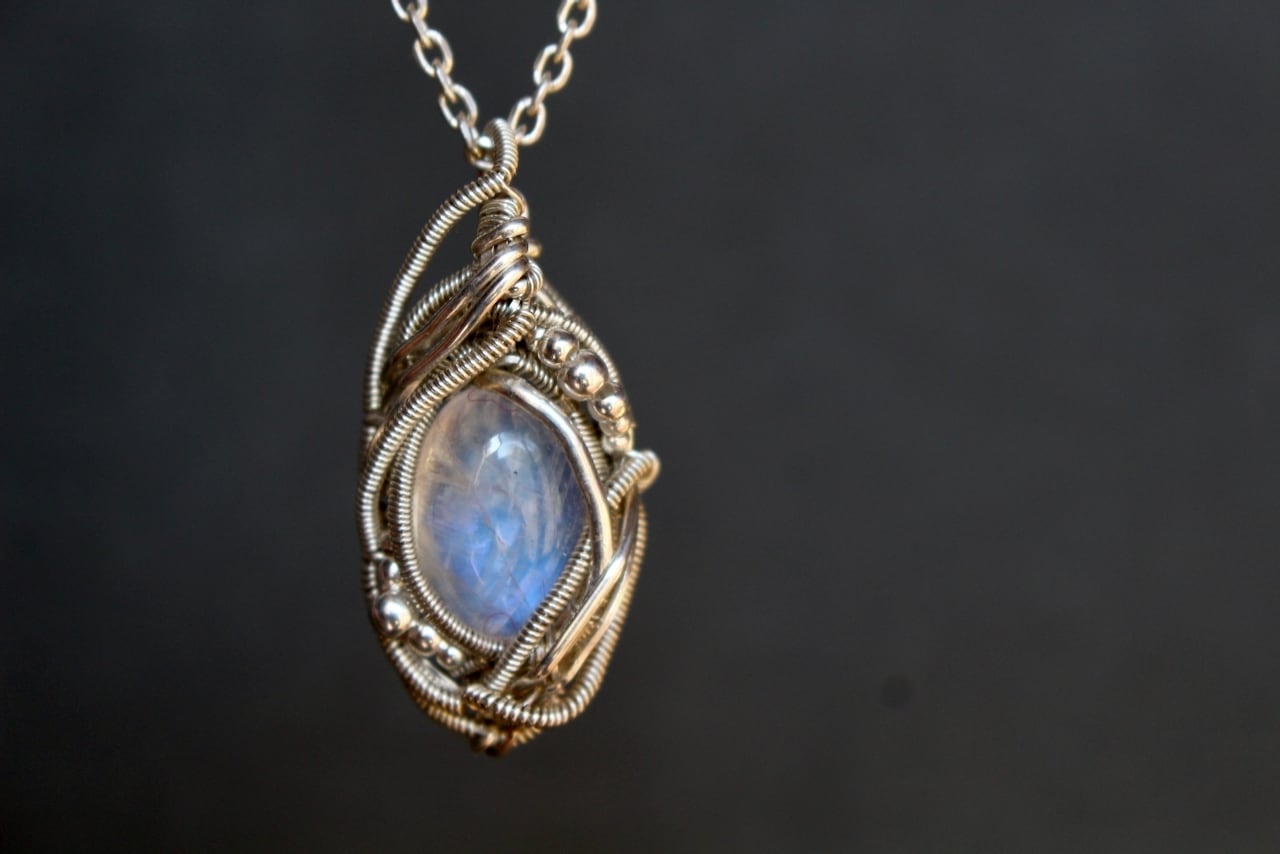 Blue moonstone silver925 wire wrapping  pendant