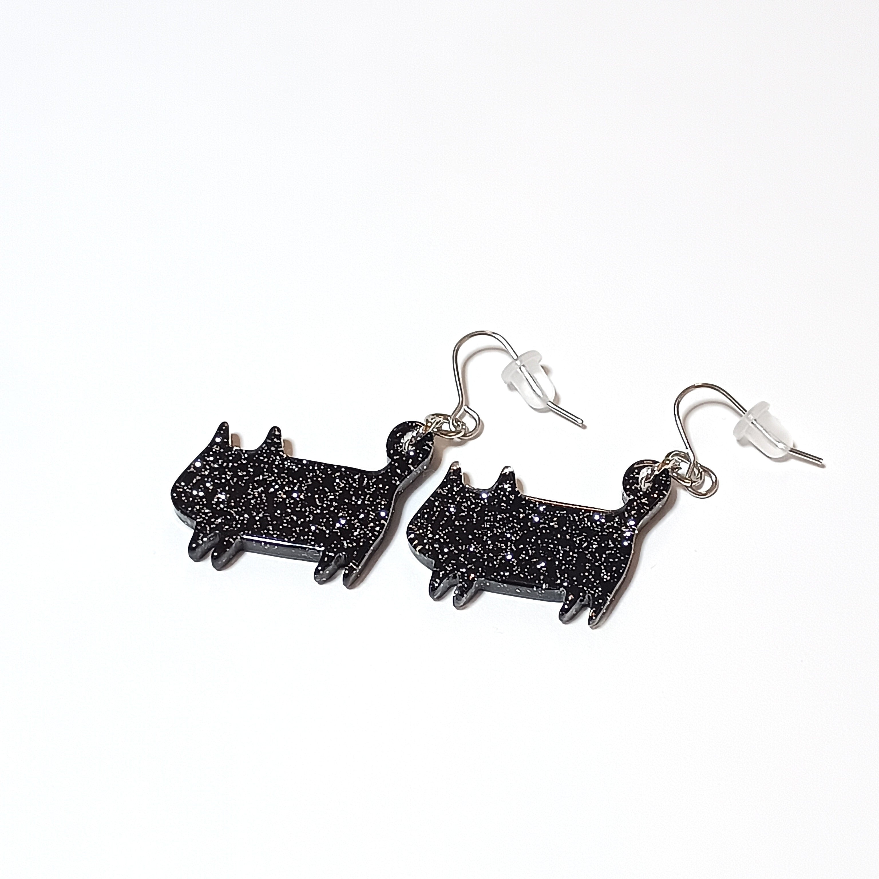 ちまっと♡ボタニカル薔薇にゃんこ　リトルウッズ　ピアス/イヤリング✩*॰¨ NEKO+HOLIC にゃんこりっく 両耳にゃんこピアス ブラック＆シルバー