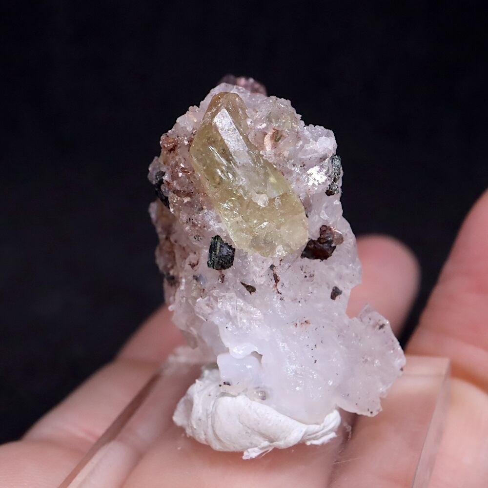 ピンクアパタイト（燐灰石） 母岩付き宝石鉱物標本 - コレクション