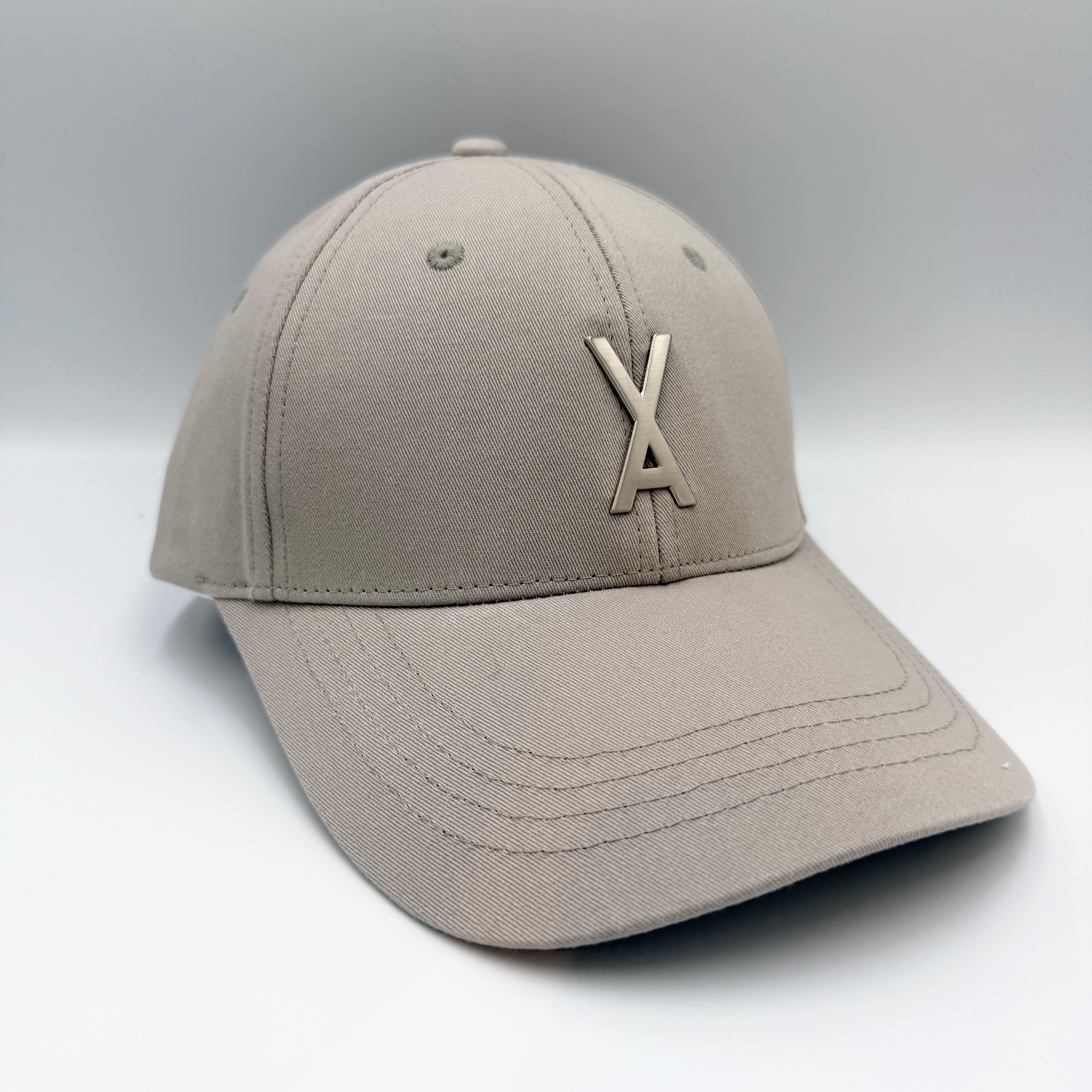 カーブキャップ/CURVED CAP | ららぽーとやイオンモールなどで運営