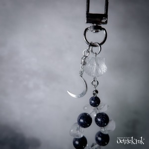 星空の欠片 キーホルダー 丨KRAKEN丨パワーストーン丨Gothic丨 深海鉱石標本