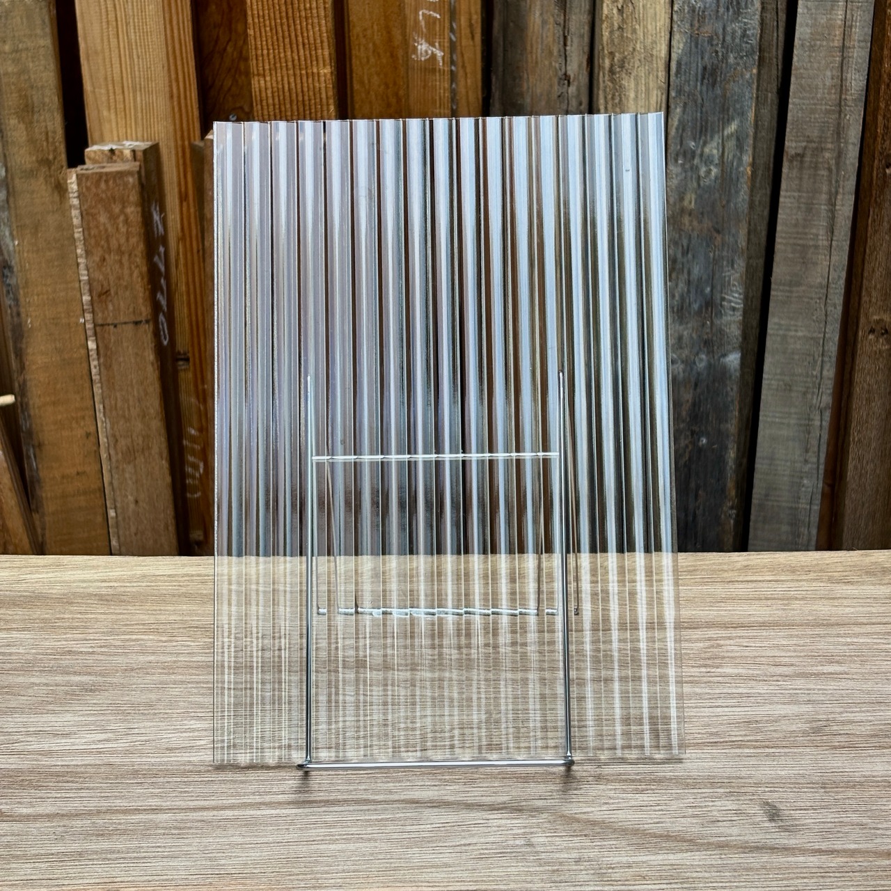 【モール:縦】昭和の型板ガラス(2-3mm)【A4サイズ程度】※5枚以上購入必要