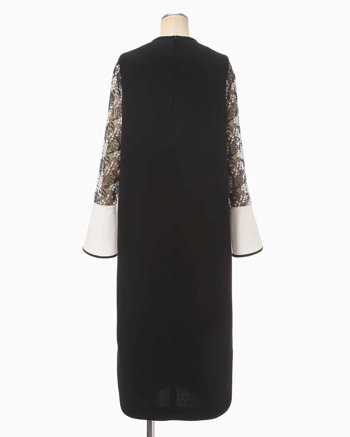 Mame Kurogouchi】Floral Lace-Sleeve Classic Dress