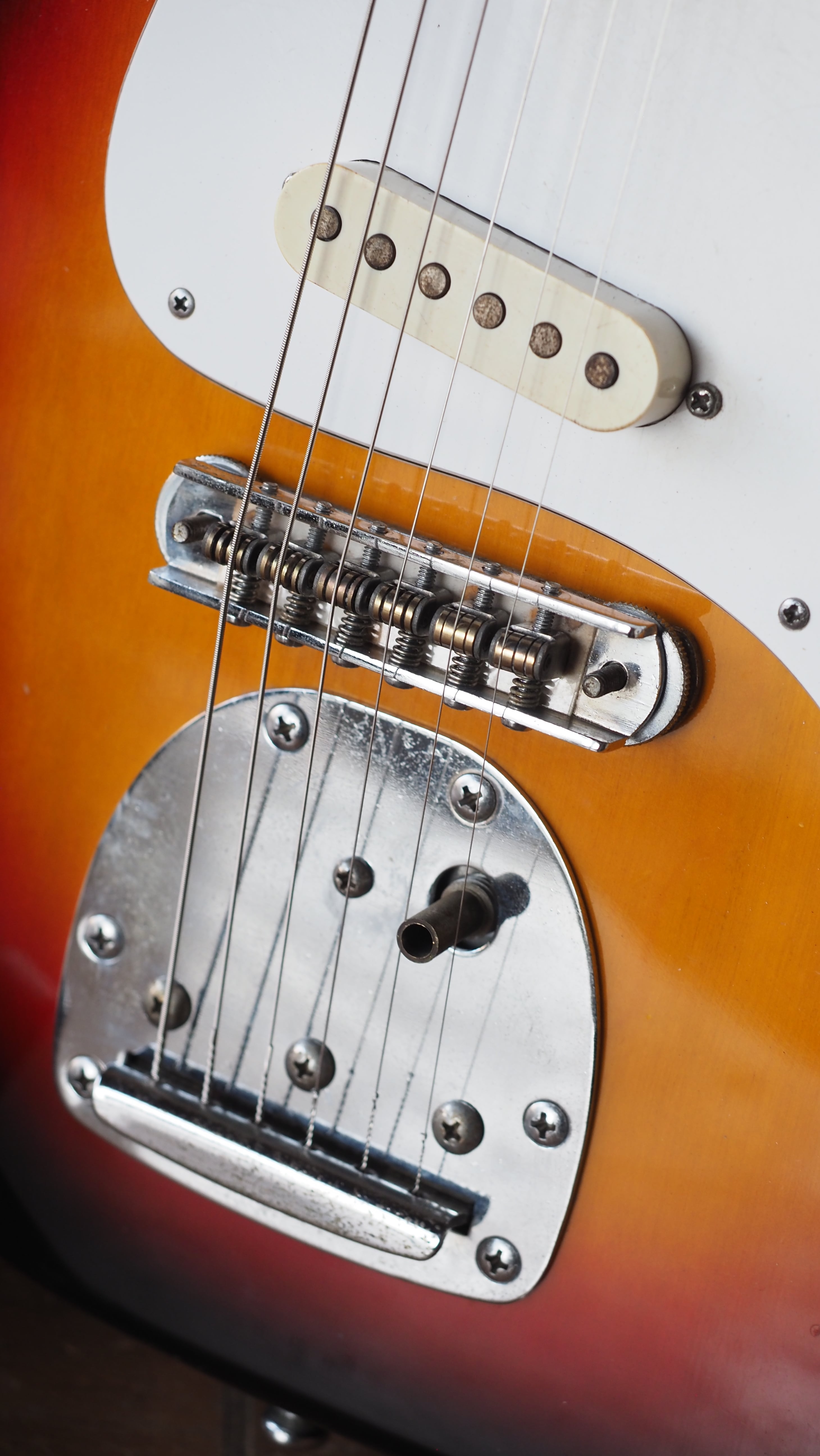 Guyatone LG-23 | Stone Free