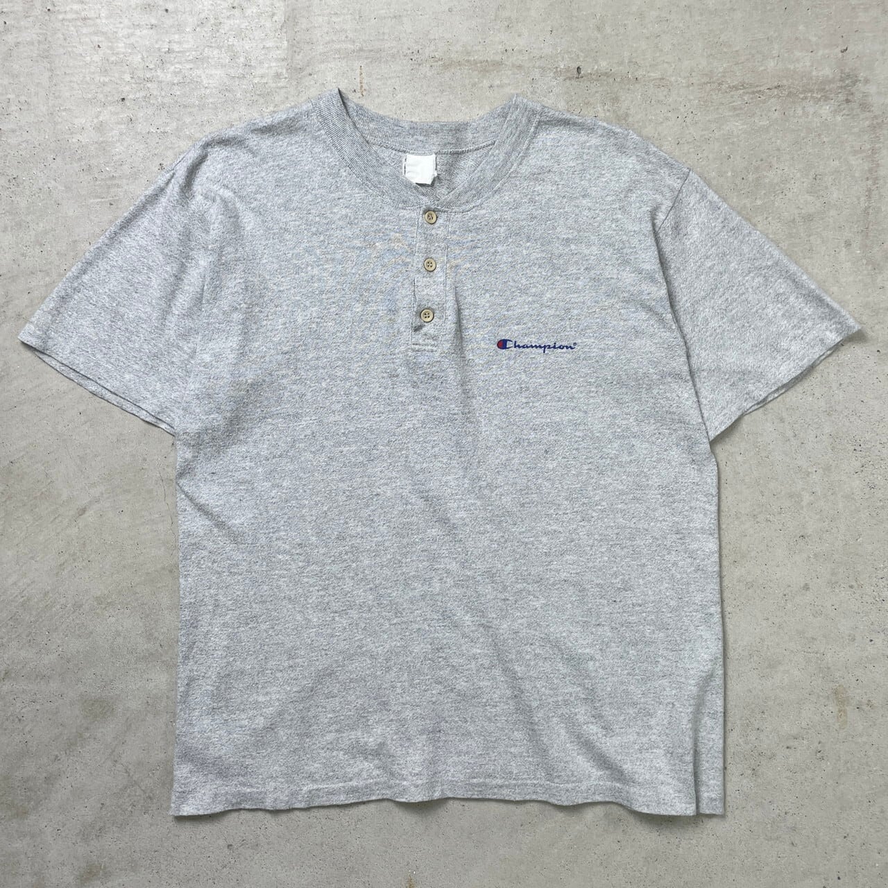 Champion チャンピオン ヘンリーネック ロゴプリント Tシャツ Vネック