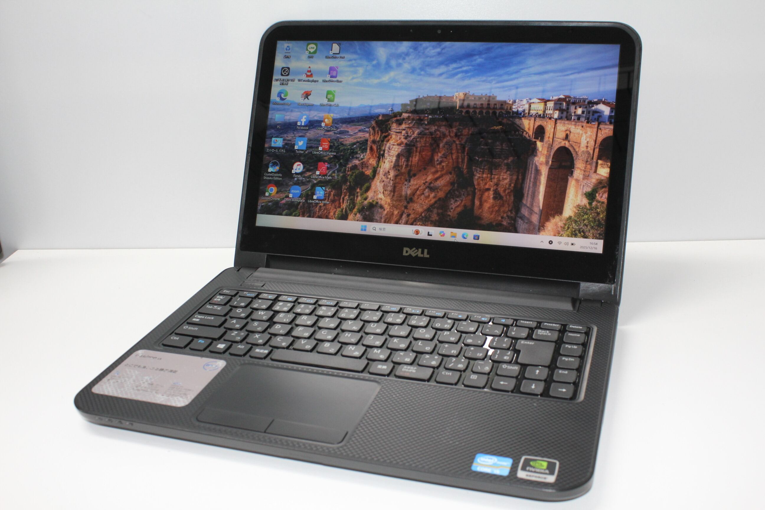 中古良品ノートパソコン 東芝 T554/45KB3D Windows11+office core i3