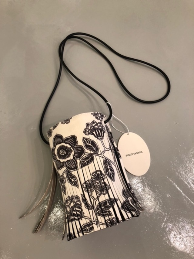 FUMIE TANAKA-AT fiower pouch