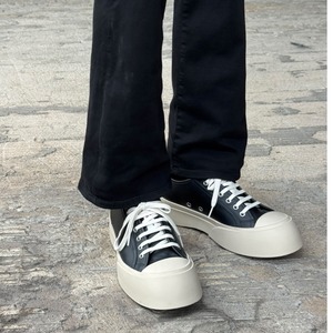 【MARNI】SNEAKERS