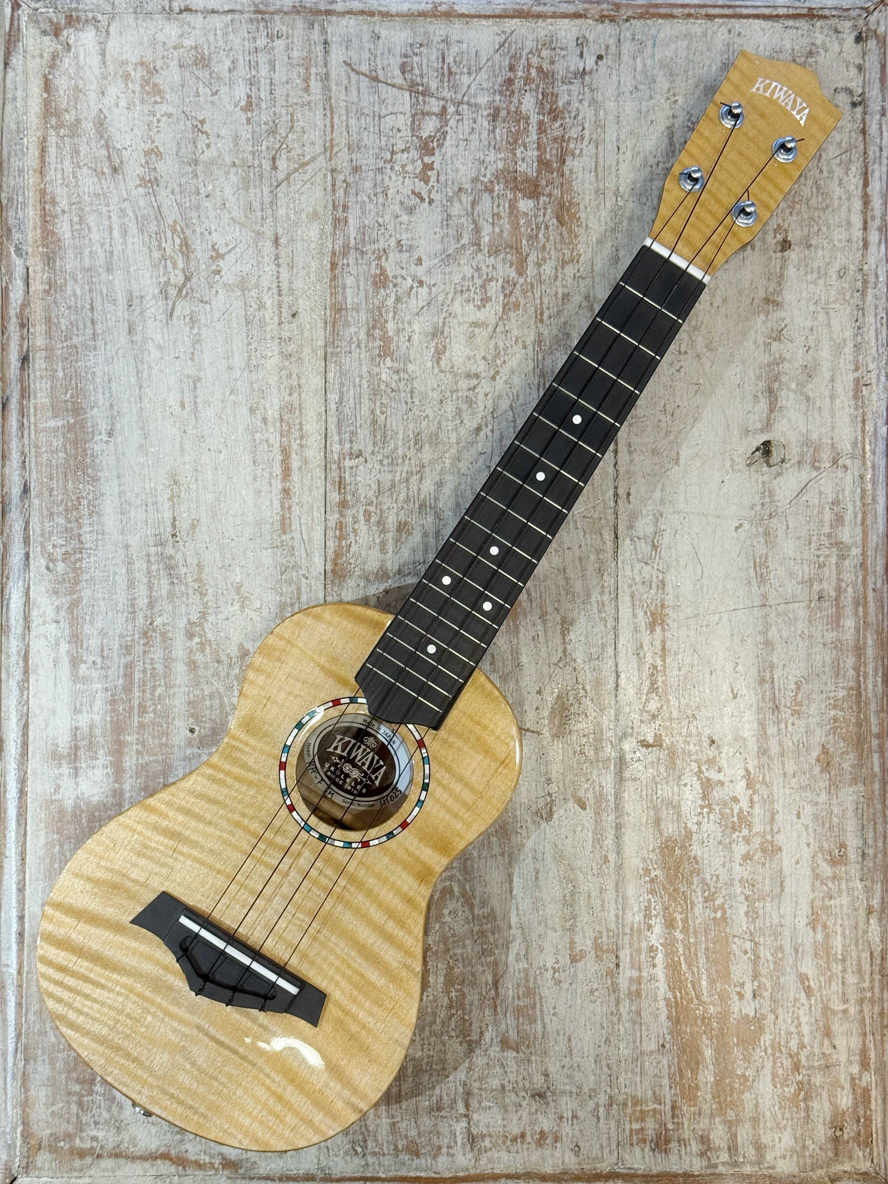 KIWAYA キワヤ ウクレレ KPC-F FM メイプル コンサート ピアレス