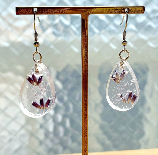 フラワーピアス