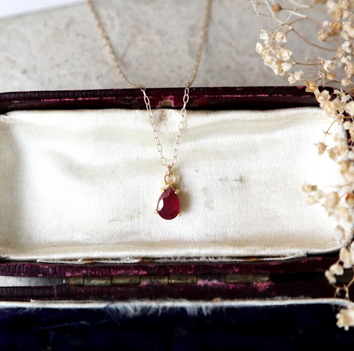 K18】宝石質ルビー一粒ネックレス(ペアシェイプファセットカット)＊7月