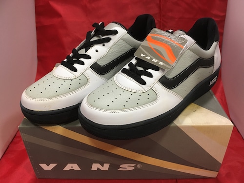 Vans（バンズ）ELIAN（エーリアン） V2001 9 27cm 白/黒⑤