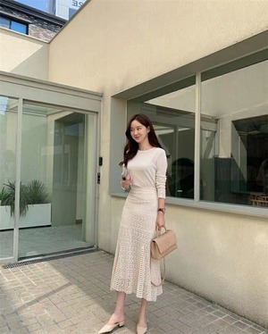 ◇最新トレンド勢揃い 韓国ファッション 中・長セクション 快適である 透かし彫り スカート