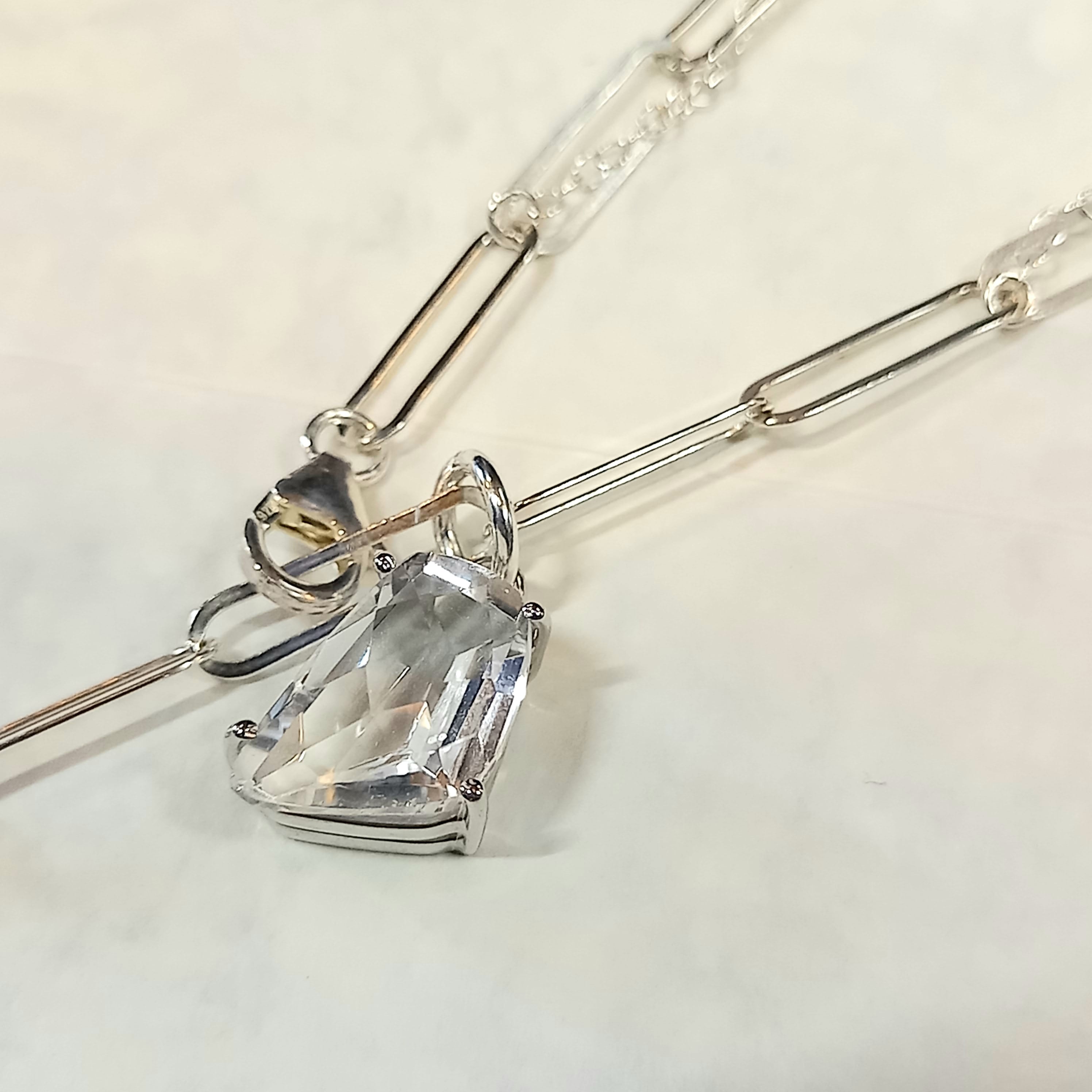 エンチャントシマーSV925ダブルチェーン＆クリスタルのネックレス